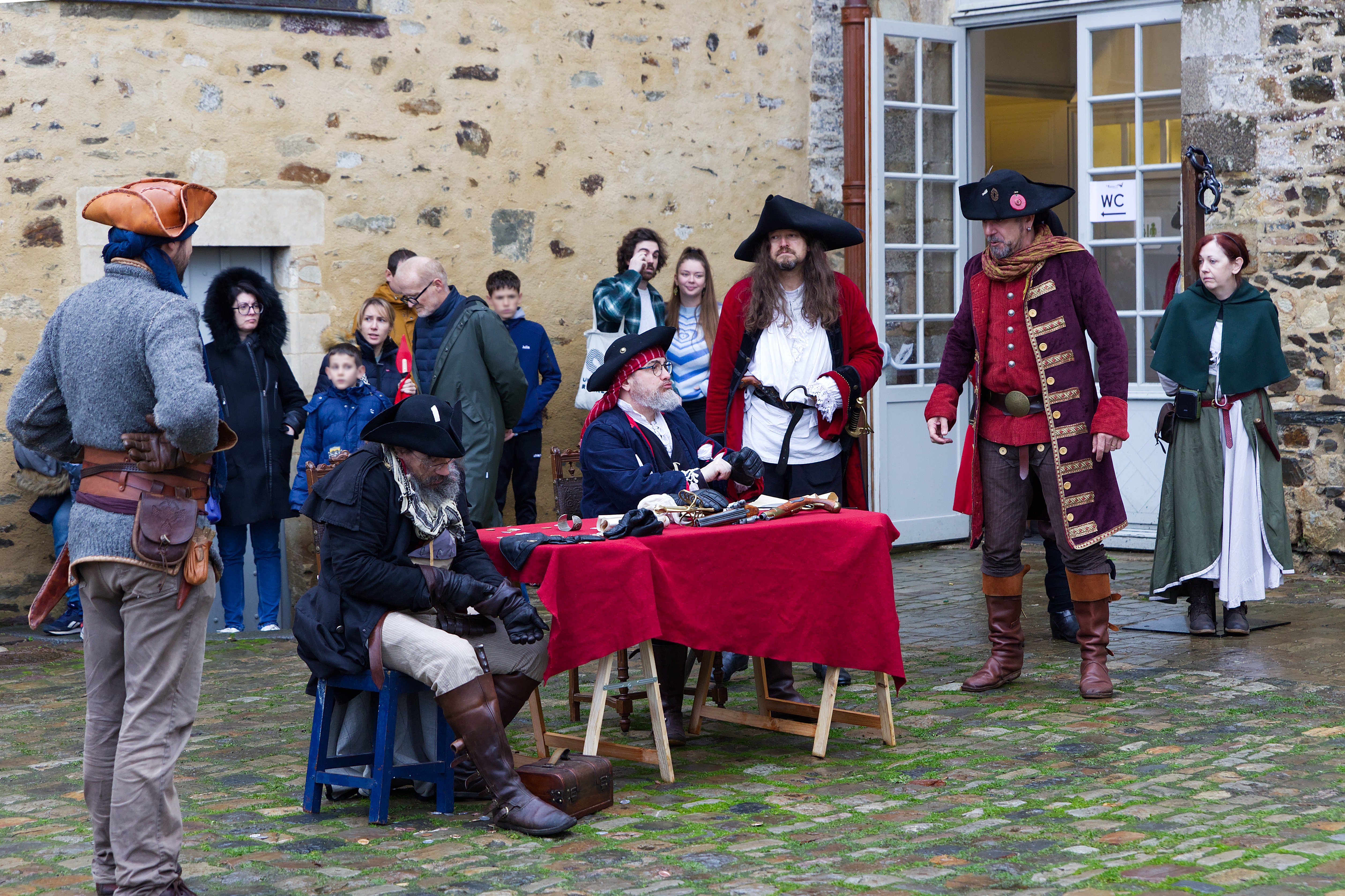 Les-enchanteurs-2025-David-ROGER